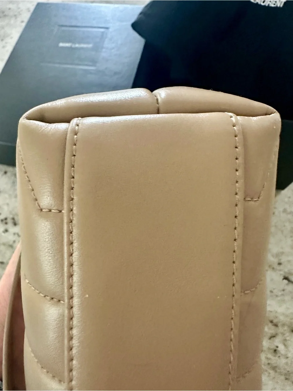 Saint Laurent no callouts